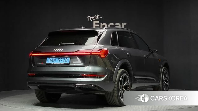 Audi e-Tron id 3896996 из Кореи 12