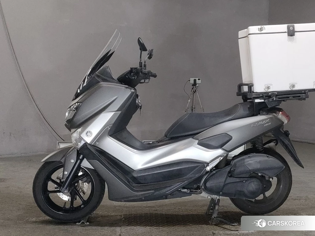 Проданный Yamaha N-MAX 155 2017 из Японии