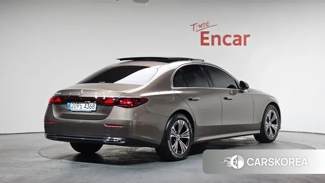 Mercedes-Benz E-Class W214 id 3663927 из Кореи 12