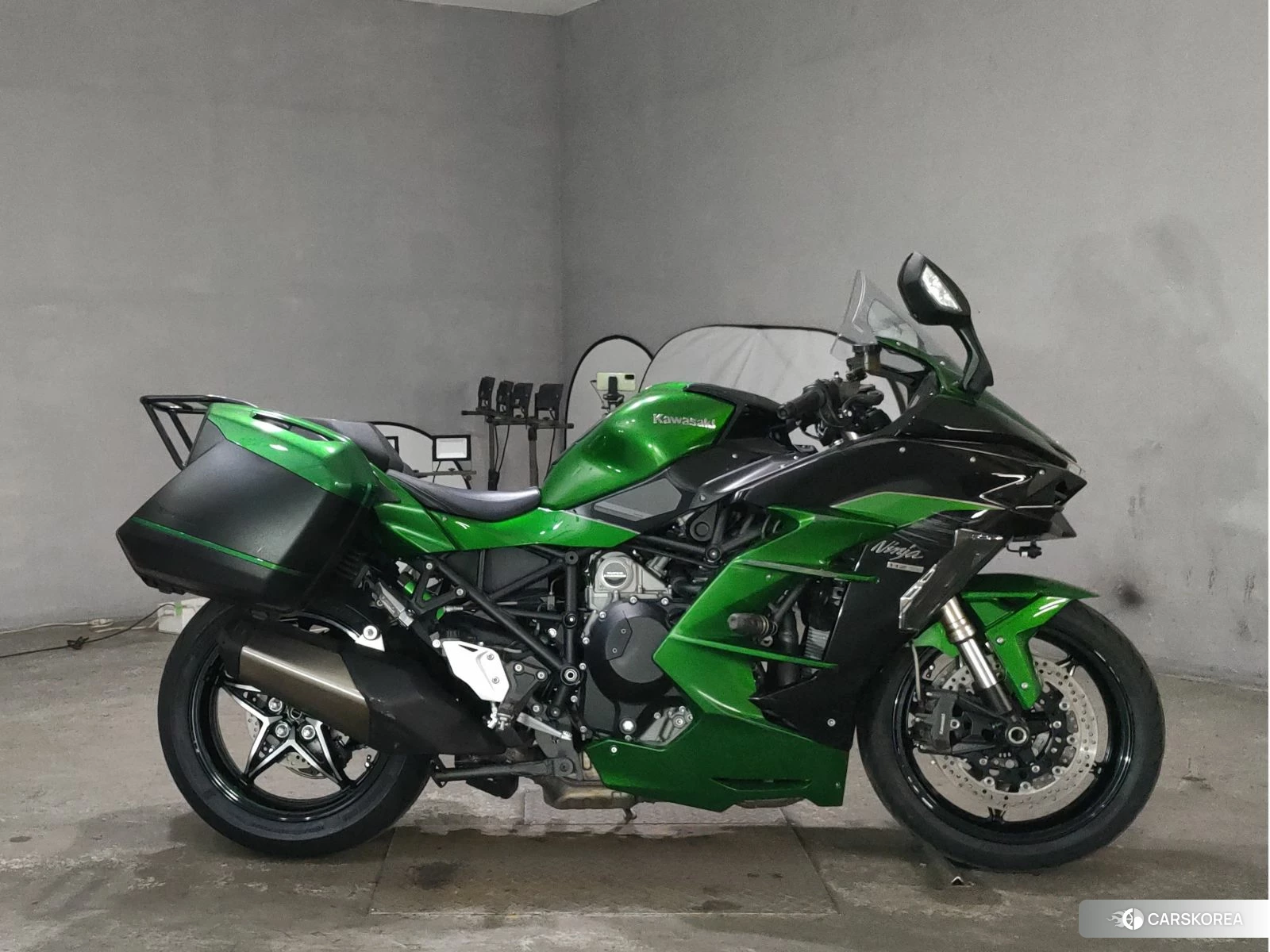 Проданный Kawasaki NINJA H2 SX 2018 из Японии, фото 4