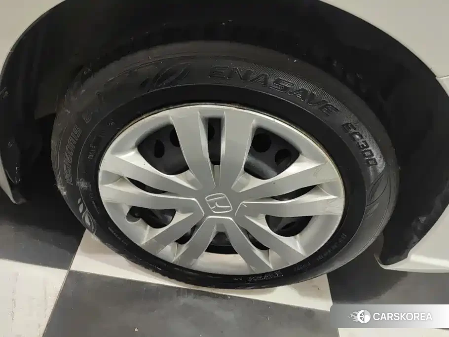 Honda Fit id 4576520 из Китая 8