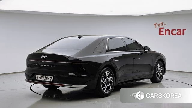 Hyundai Grandeur (GN7) id 4516930 из Кореи 12