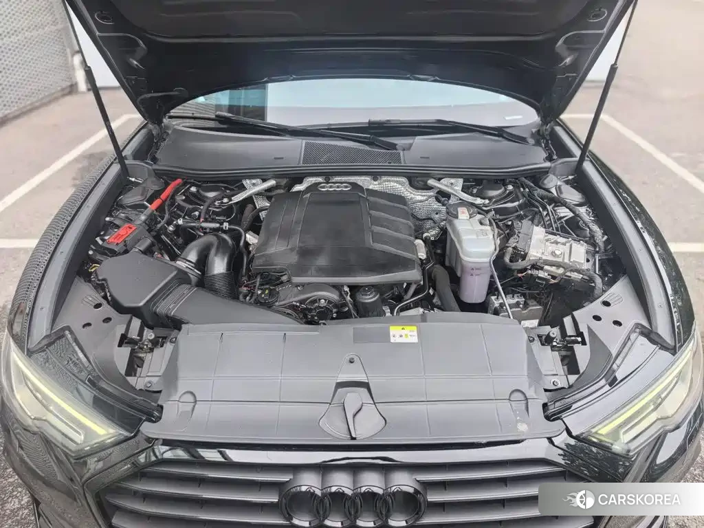 Audi A6 id 4629022 из Китая 9