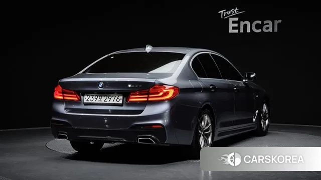 BMW 5 Series (G30) id 3582840 из Кореи 12