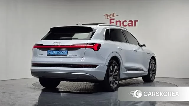 Audi e-Tron id 3741821 из Кореи 12