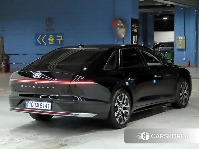 Hyundai Grandeur (GN7) id 4382094 из Кореи 12
