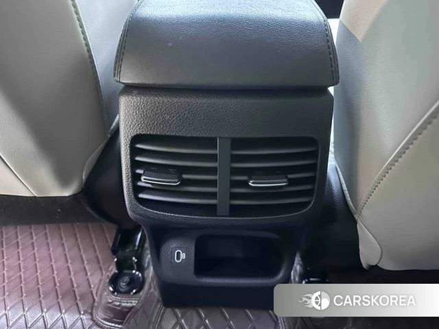 Kia Setus id 4241655 из Китая 12