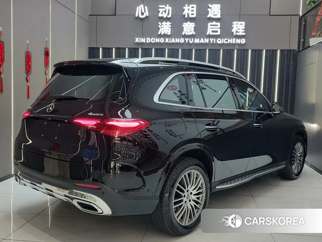 Mercedes-Benz GLC 2023 Черный из Китая, фото 2
