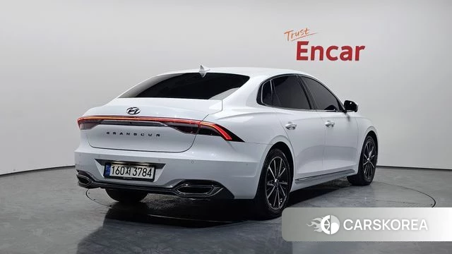 Hyundai The New Grandeur IG id 3941702 из Кореи 12