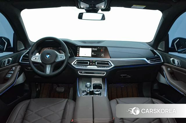 BMW X5 2023 Черный из Китая, фото 2