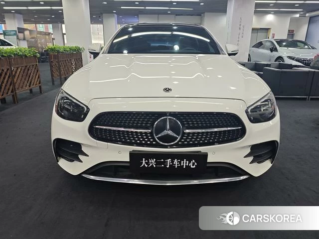 Mercedes-Benz E-class id 4368171 из Китая 9