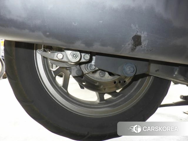 Suzuki SKYWAVE 250S id 3947564 из Японии 12