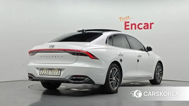 Hyundai The New Grandeur IG id 4624503 из Кореи 12