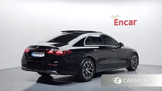 Mercedes-Benz E-Class W214 id 3775783 из Кореи 12