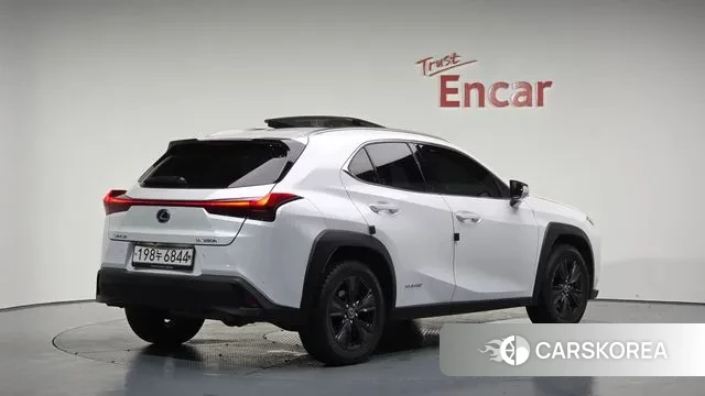 Lexus UX250h id 2976466 из Кореи 12