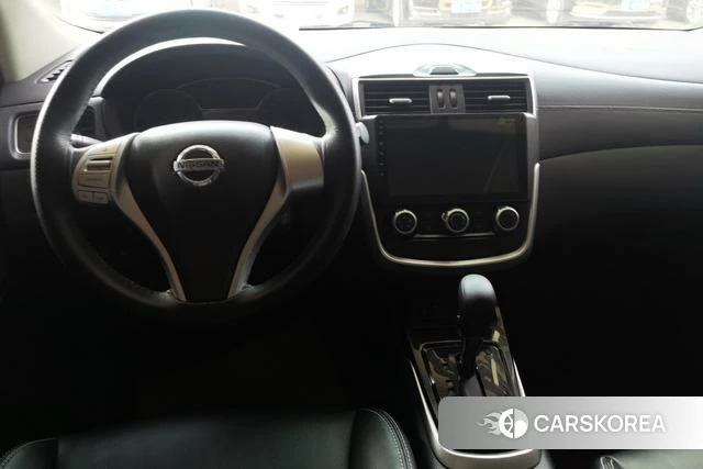 Nissan TIIDA id 4291519 из Китая 9