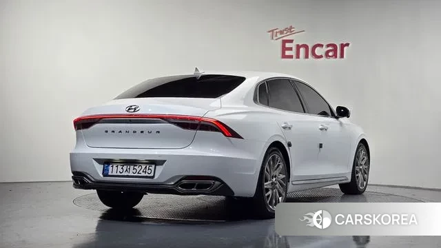 Hyundai The New Grandeur IG id 3428342 из Кореи 12