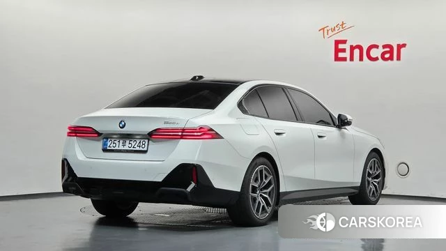 BMW 5 Series (G60) id 4739178 из Кореи 12