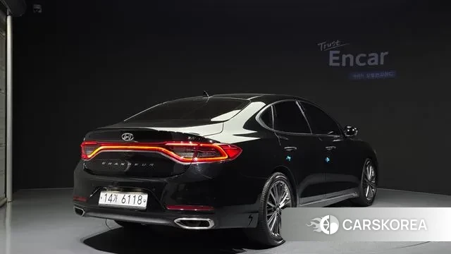Hyundai Grandeur IG id 3330600 из Кореи 12