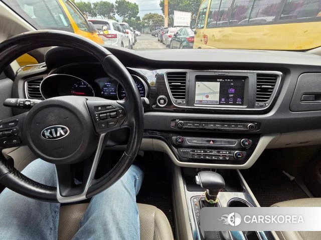 Kia The New Carnival 2018 Черный из Кореи, фото 2