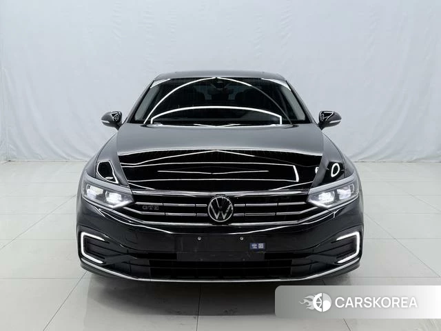 Volkswagen Magotan PHEV id 4279137 из Китая 10