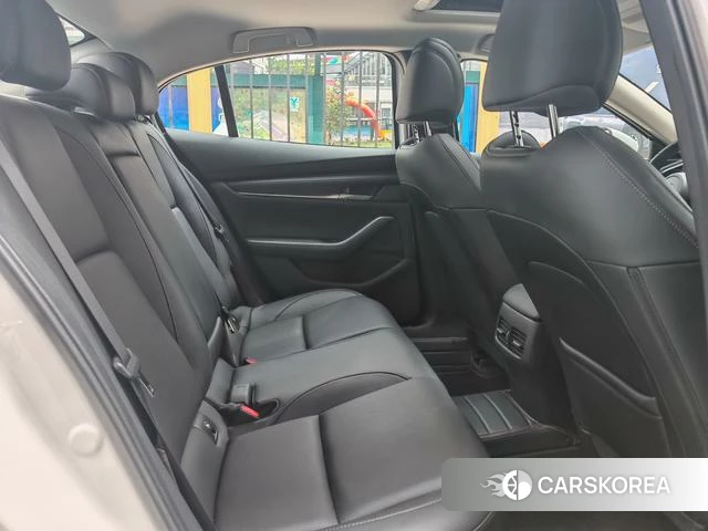 Mazda 3 Angkesaila 2024 Белый из Китая, фото 4