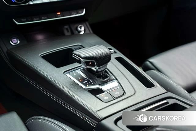 Audi Q5L id 4275389 из Китая 12