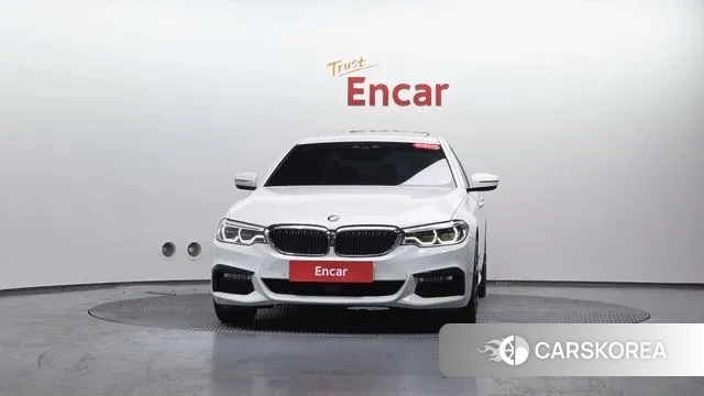 BMW 5 Series (G30) id 3641672 из Кореи 12