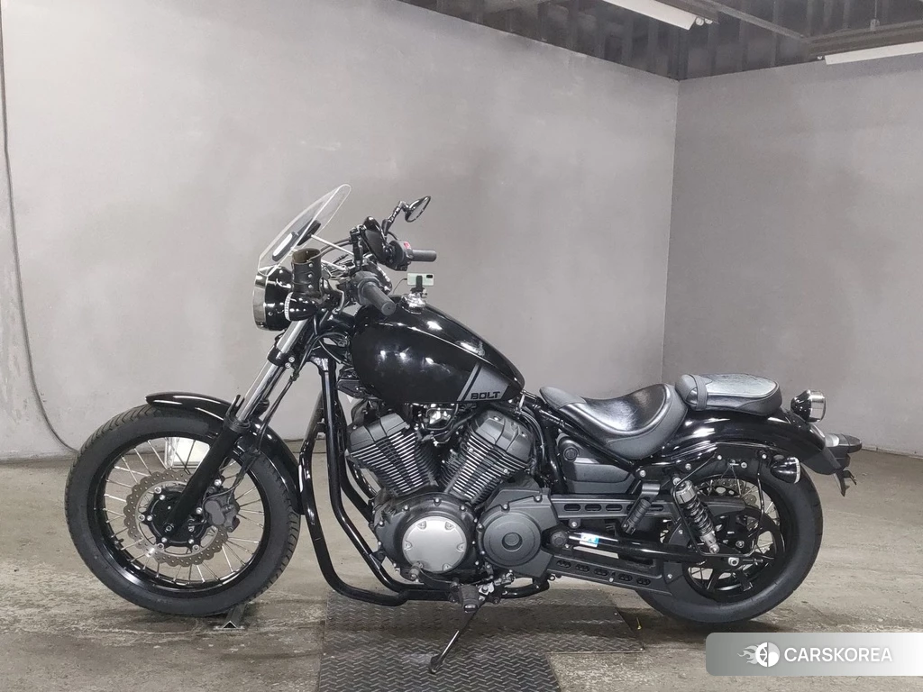 Проданный Yamaha BOLT 950 id 4176697 из Японии, фото 2