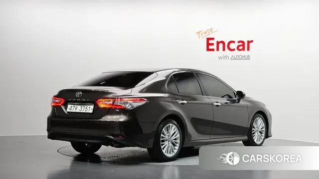 Toyota Camry (XV70) id 3531106 из Кореи 12