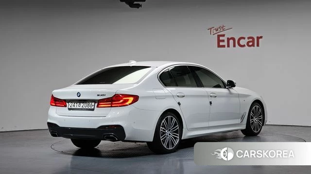 BMW 5 Series (G30) id 4179859 из Кореи 12