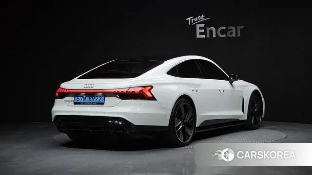 Audi e-Tron GT id 3634553 из Кореи 12