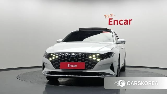 Hyundai The New Grandeur IG Hybrid id 4763902 из Кореи 12