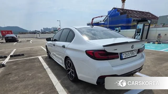 BMW 5 Series (G30) 2022 Белый из Кореи, фото 6