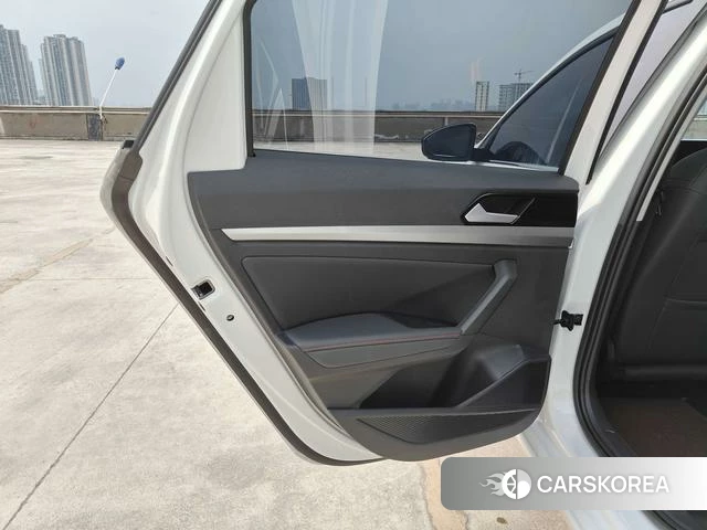 Volkswagen Lavida id 4255979 из Китая 12