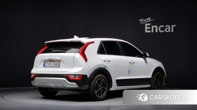 Kia Di Ol Nu Niro id 3492481 из Кореи 12