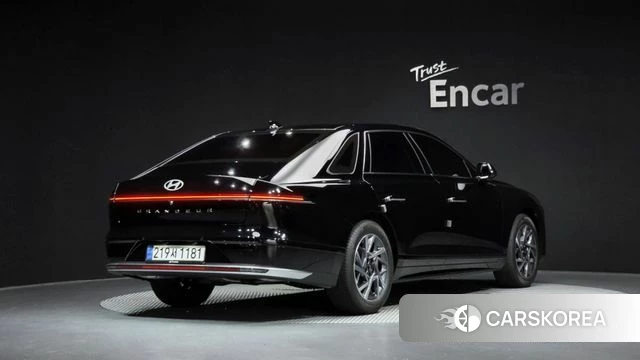 Hyundai Grandeur (GN7) id 4631008 из Кореи 12