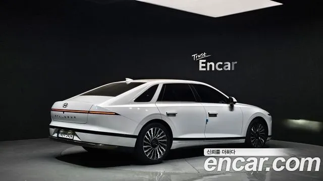 Hyundai Grandeur Hybrid (GN7) id 2699228 из Кореи 12