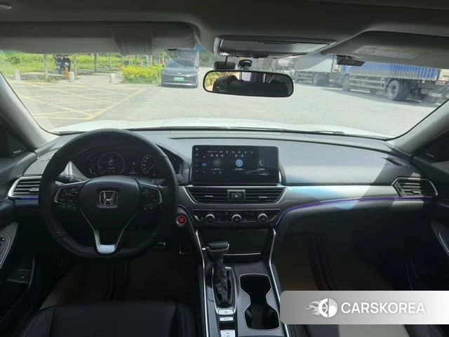 Honda Accord id 4205677 из Китая 7