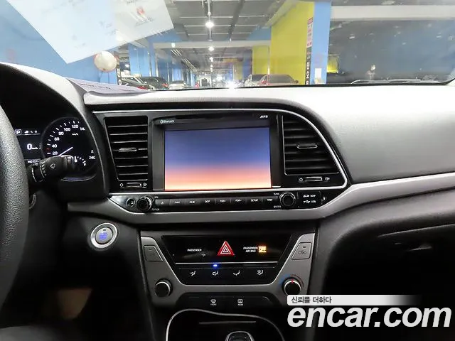 Hyundai Avante AD id 2571830 из Кореи 11