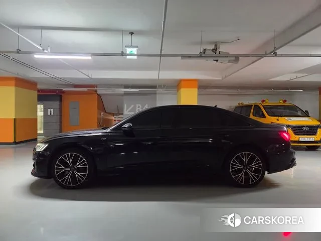 Audi A6 (C8) 2020 Черный из Кореи, фото 2