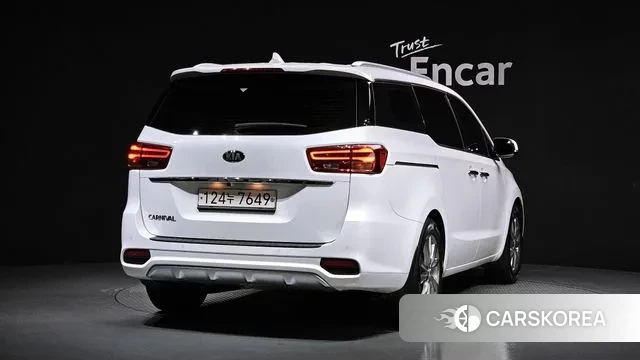 Kia The New Carnival id 3029297 из Кореи 12