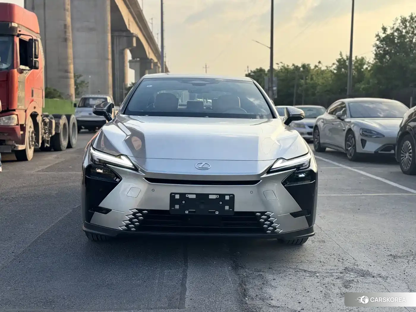 Lexus ES id 4514290 из Китая 12