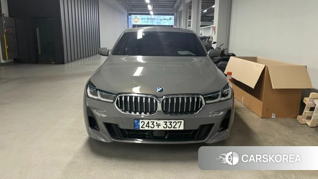 BMW 6 Series GT (G32) 2022 Серебристо-серый из Кореи, фото 2