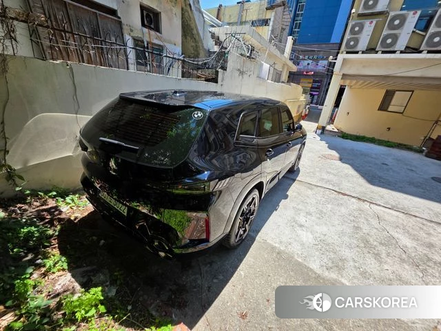BMW XM (G09) 2023 Черный из Кореи, фото 2