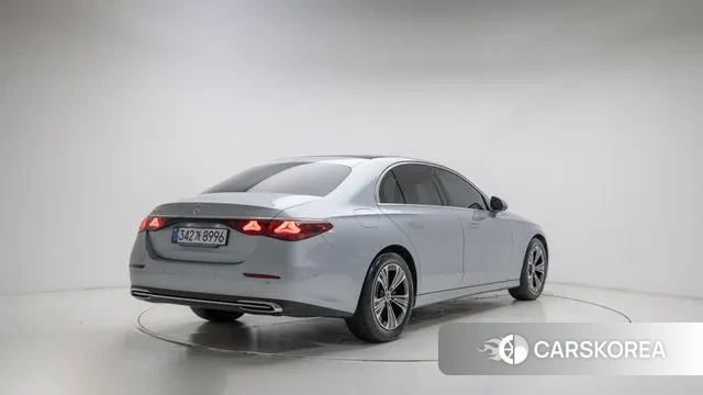 Mercedes-Benz E-Class W214 id 3751114 из Кореи 12