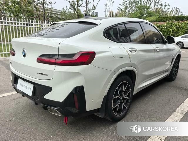 BMW X4 2022 Белый из Китая, фото 2
