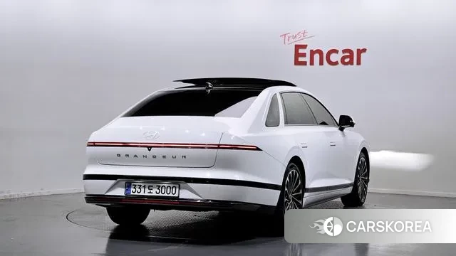 Hyundai Grandeur Hybrid (GN7) id 3042715 из Кореи 12