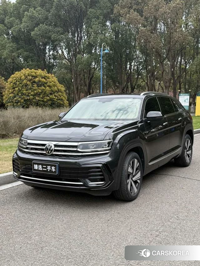 Volkswagen Tourang 2022 Темно-серый из Китая, фото 5