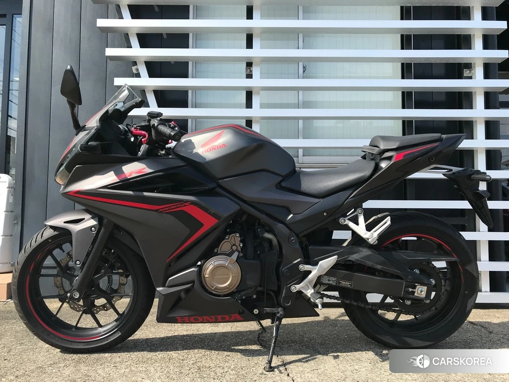 Проданный Honda CBR400R ABS 2019 из Японии, фото 2